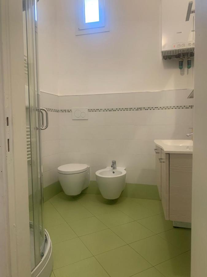 Odeon Apartment In Centro A Livorno Eksteriør bilde