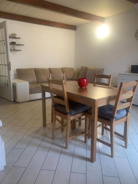 Odeon Apartment In Centro A Livorno Eksteriør bilde